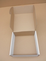 Dárková krabička FEFCO 0427 - bílá (210x210x80)