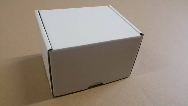 Dárková krabička Fefco 0427-bílo-hnědá(114x97x80)