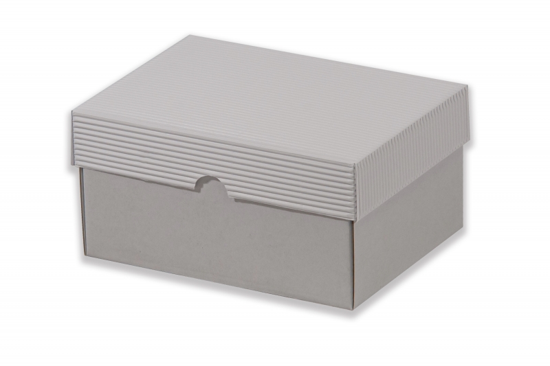 Dárková krabička bez průhledu – bílá (190x145x100 mm)