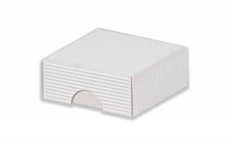 Dárková krabička bez průhledu - bílá (100x100x40 mm)